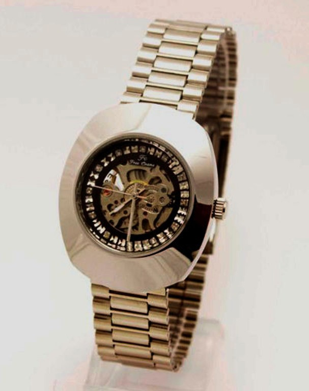 Free Crane-R67-4